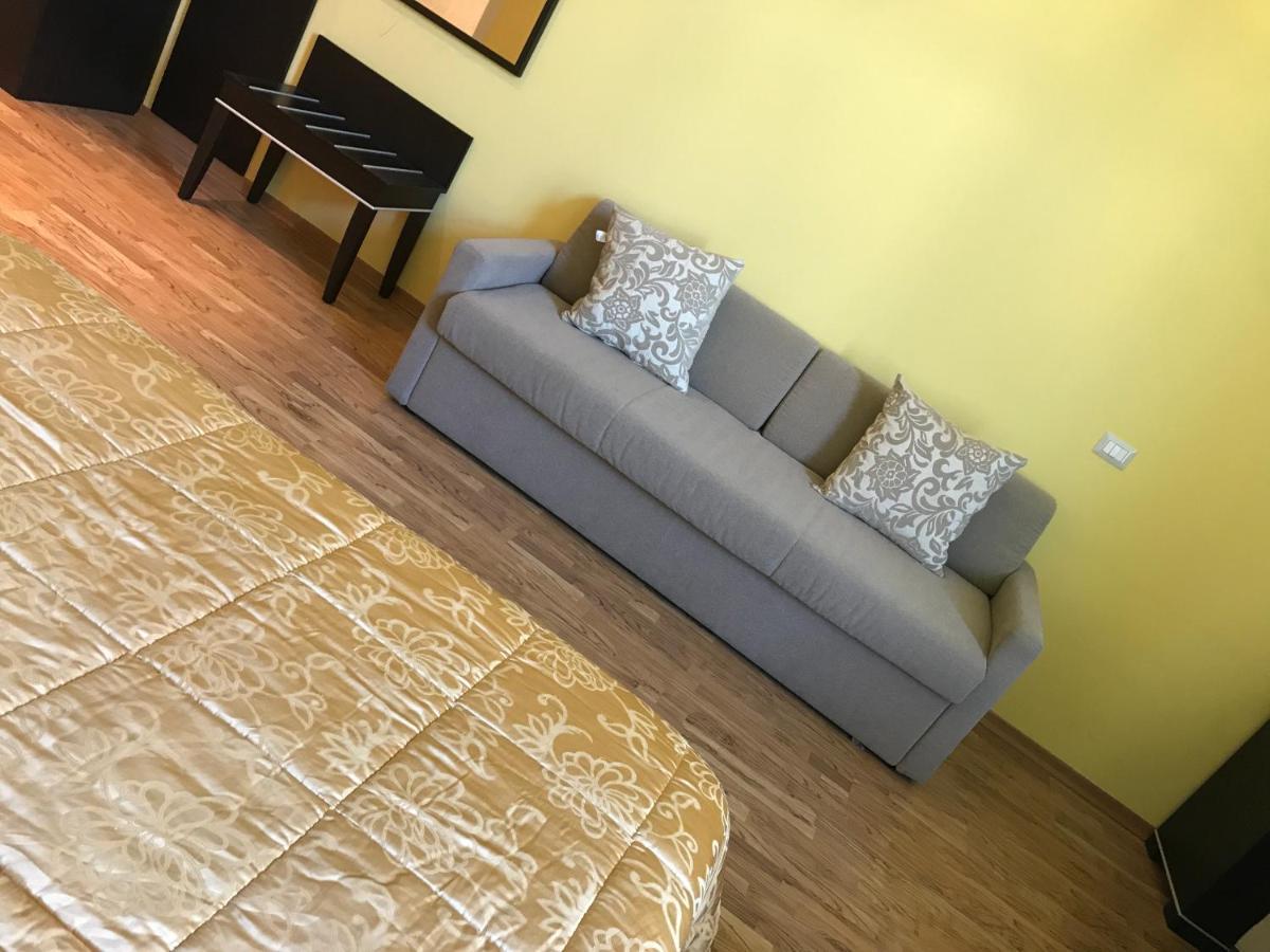 Hotel Villa Cinzia Villanova Mondovì Екстериор снимка