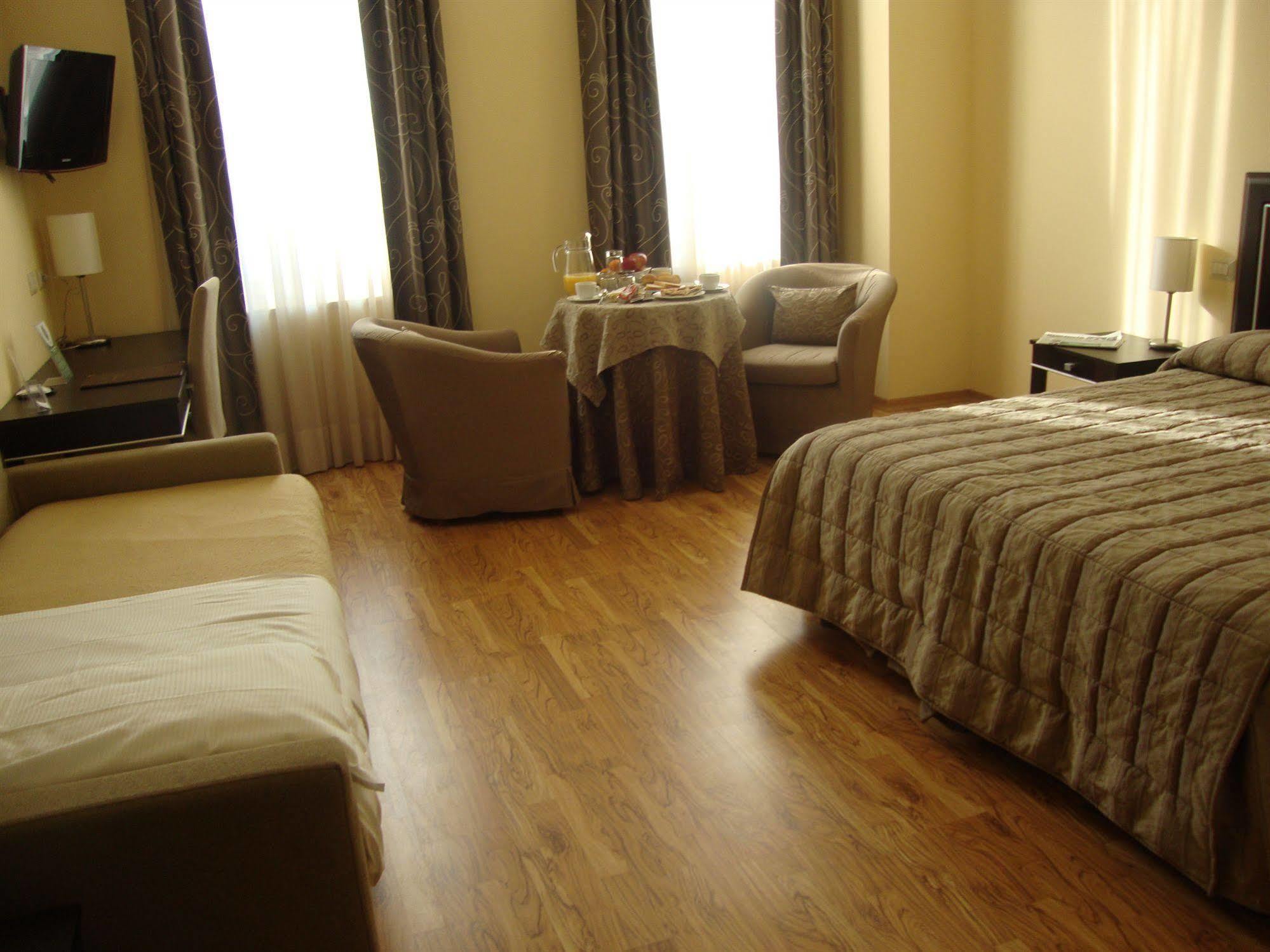 Hotel Villa Cinzia Villanova Mondovì Екстериор снимка