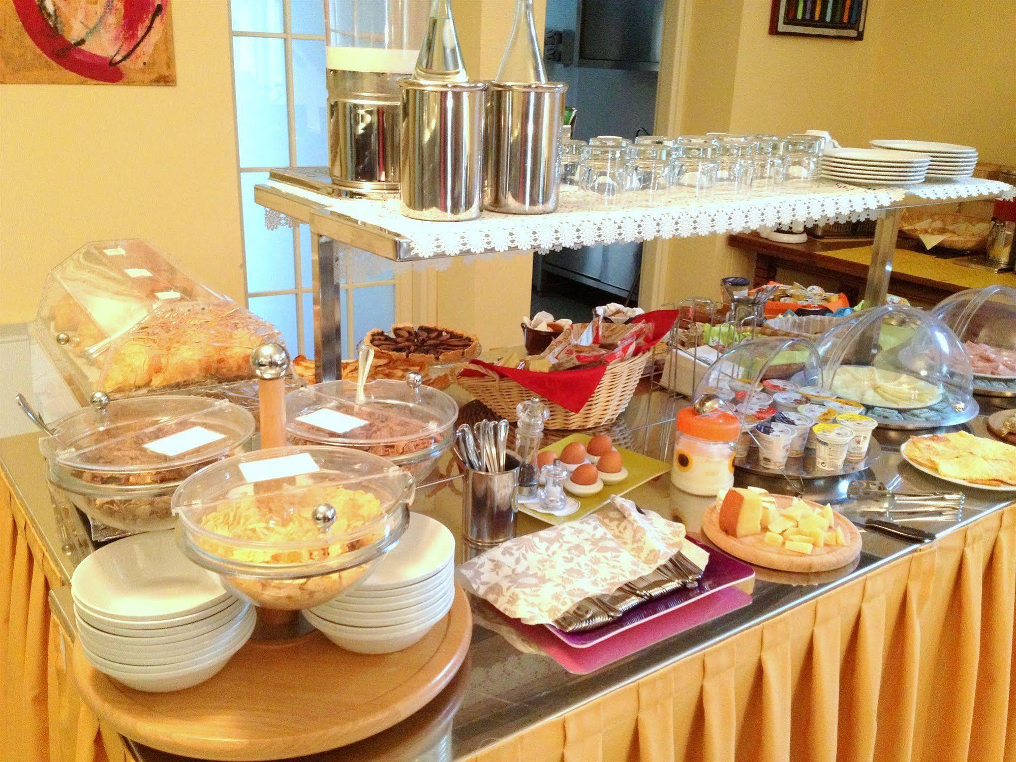 Hotel Villa Cinzia Villanova Mondovì Екстериор снимка