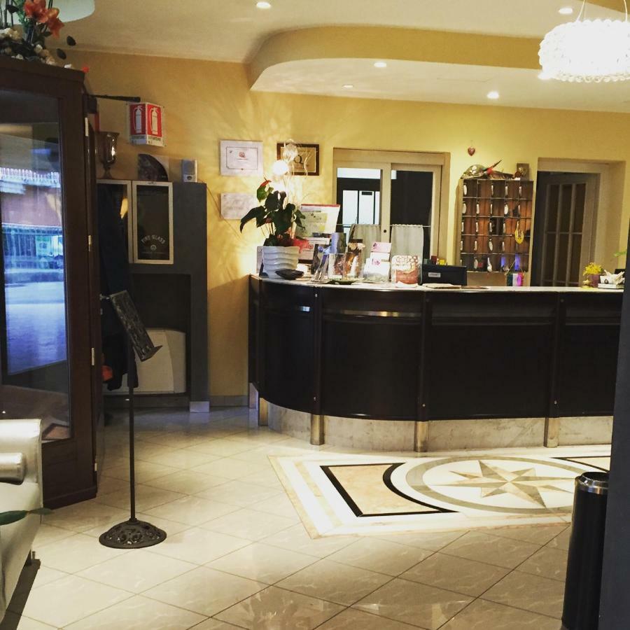 Hotel Villa Cinzia Villanova Mondovì Екстериор снимка